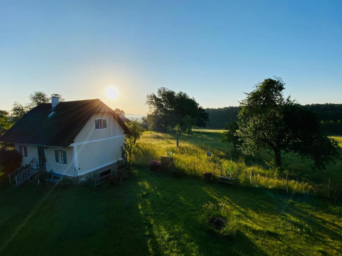 Appartement Kellerstoeckl Am Veganen Bio-Lebenshof "Varm - Die Vegane Farm" à Sulb Extérieur photo